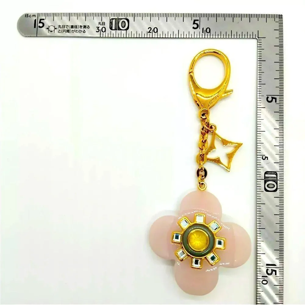 Auth Louis Vuitton Goldtone Pink Fleur D'Etoile Key Holder Bag Charm